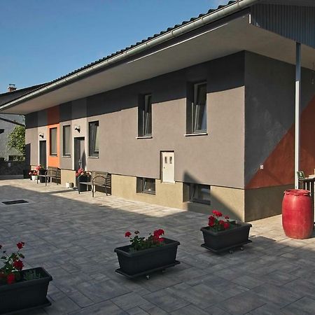 Apartments Drevi 류블랴나 외부 사진