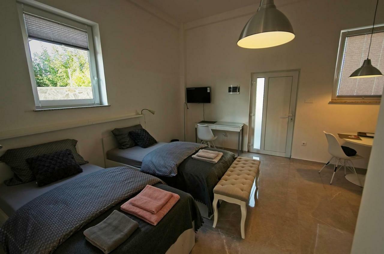 Apartments Drevi 류블랴나 외부 사진